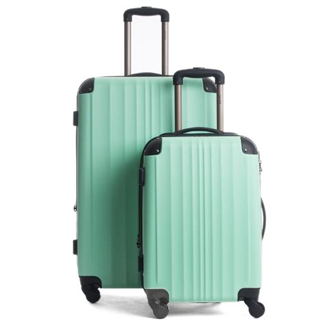 calpak luggage design.